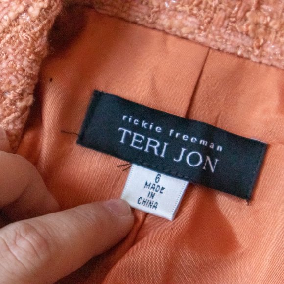 Rickie Freeman for Teri Jon Peach Tweed Knit Fringe Trim Skirt Suit Set Size 6 - Picture 4 of 16